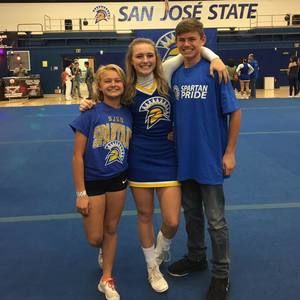 Meet your Posher, Deedee